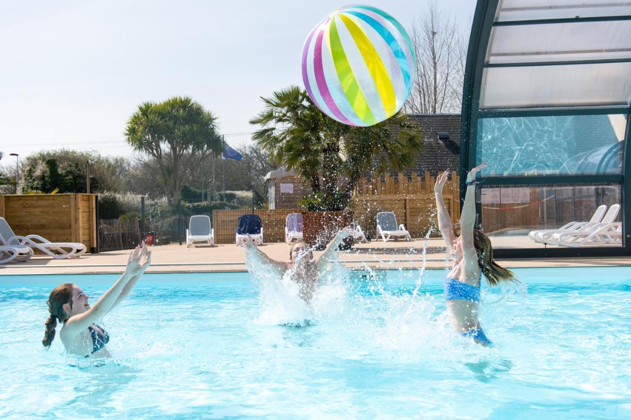 Camping Les Carolins Saint-Lo-d'Ourville المظهر الخارجي الصورة