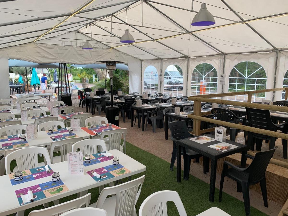 Camping Les Carolins Saint-Lo-d'Ourville المظهر الخارجي الصورة